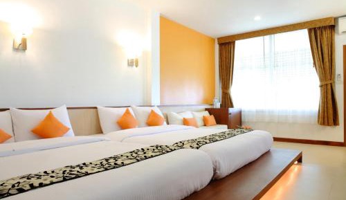 Japanese-Style Quadruple Room