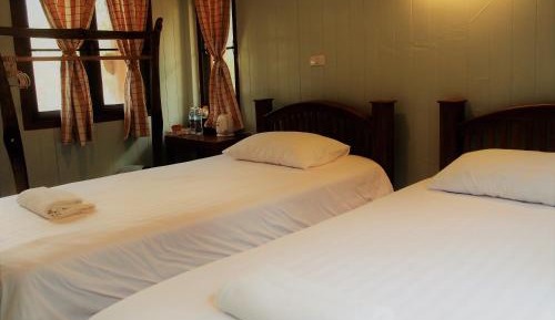 Economy Twin Room