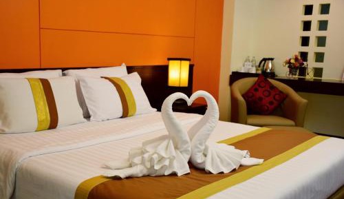 Deluxe Double or Twin Room