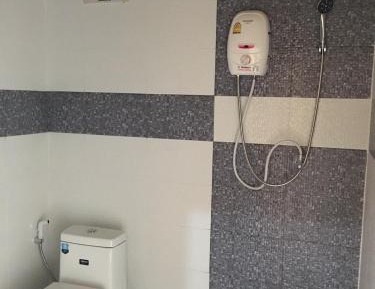 Deluxe Double Room (2 Adults + 1 Child)