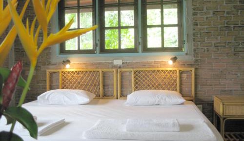 Standard Double or Twin Room with Garden View (Fan Room)