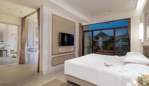 Suite ( 24 hours Use of Room ) 