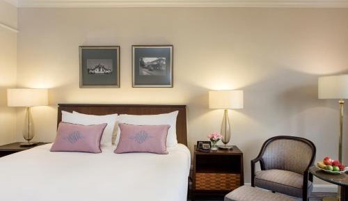 Premier King Room