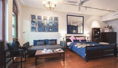Double Room with Balcony (2 Adults + 1 Child)