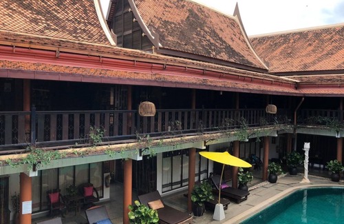 Thani Hotel | Ruean Thai Hotel