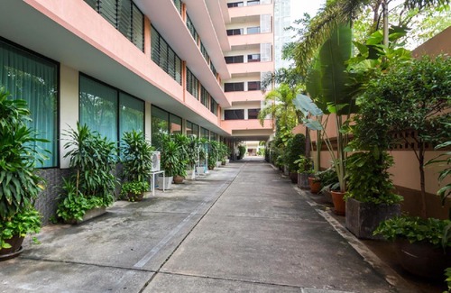 Phaya Thai Hotel | The Capital Mansion