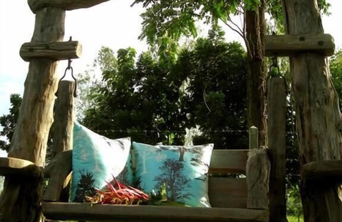 Mueang Kao Hotel | Baan Rim Klong Resort