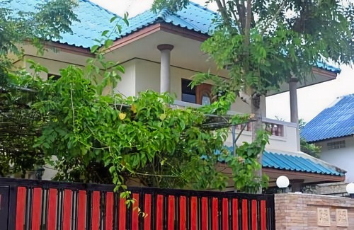 Krabi Hotel | For Friends 512 House