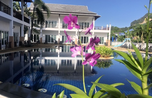 Ban Khlong Haeng Hotel | Nadivana Serviced Apartments