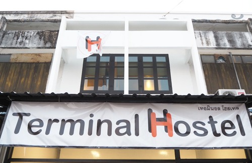 Sop Tui Hotel | Terminal Hostel