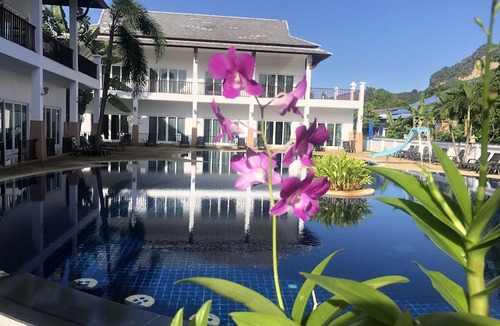 Ban Khlong Haeng Hotel | Nadivana Serviced Apartments