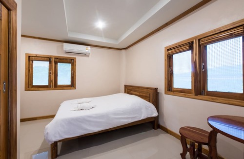 Thong Pha Phum Hotel | Thongphaphum River