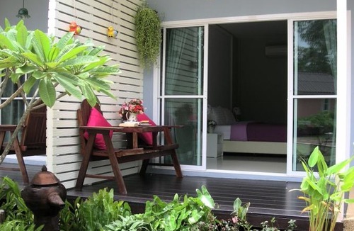 Mueang Kao Hotel | Baan Rim Klong Resort