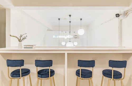 Sri Phum Hotel | Shapel Hostel and Cafe