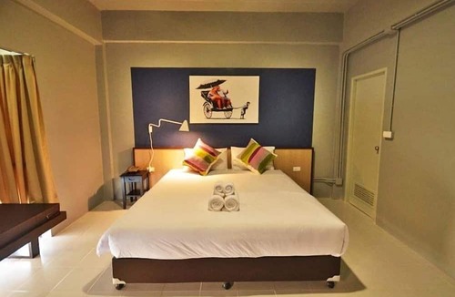 Rawai Hotel | Chalong Sea Breeze