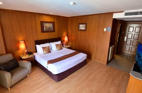 Pattaya Bay Hotel | Dynasty Inn Pattaya