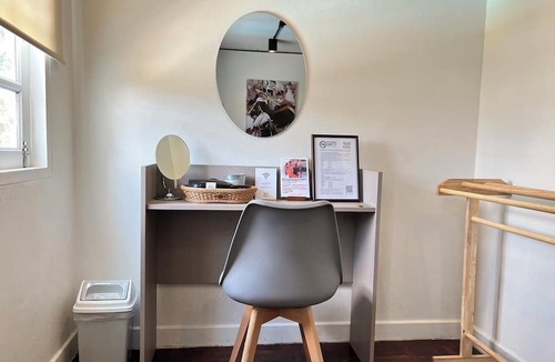 Old City House | MINI-ME HUBS - Charm Suites in Old City