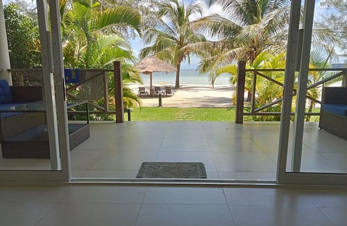 Koh Rong Sanloem Hotel | Saracen Bay Resort