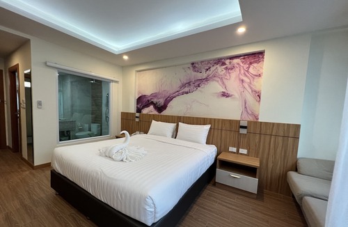 Nai Muang Hotel | The Square Hotel Nakhon Phanom