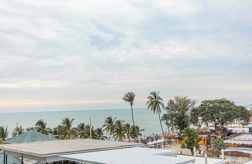 Saen Suk Hotel | The Sunset Bangsaen Seaview