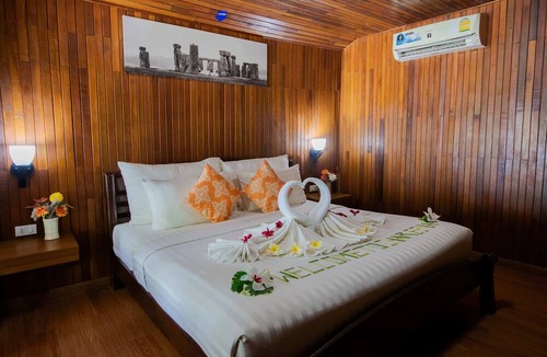 Satun Hotel | Chareena Beachside