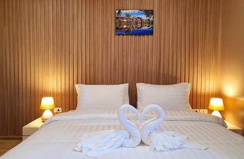 Chanthanimit Hotel | USABAI Riverside Boutique Hotel