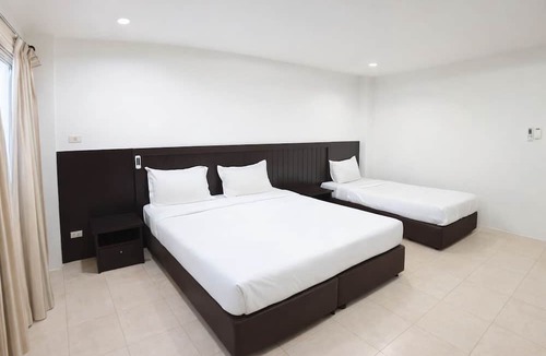 Nanai Road Hotel | Hill Side Hotel