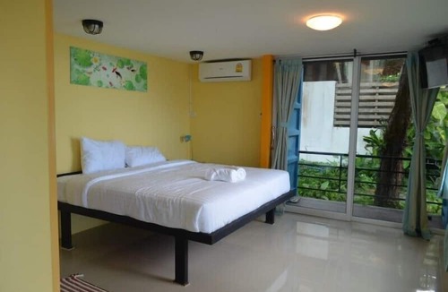 Lipa Noi Resort | Think & Retro Cafe Lipa Noi Samui