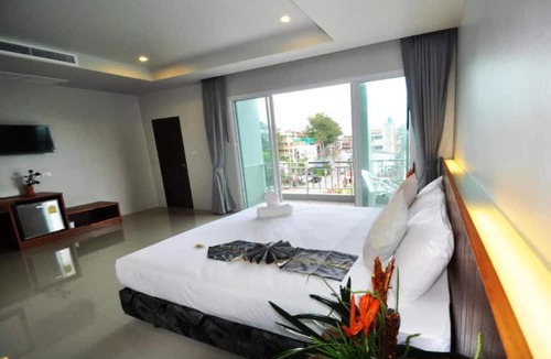 Kata Hotel | Choophorn House
