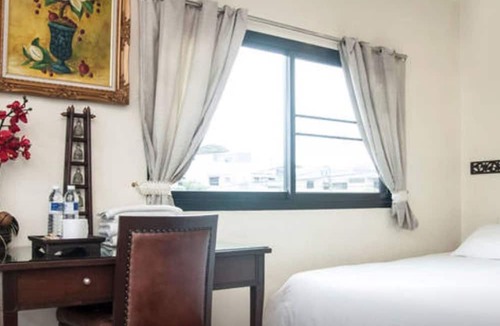 Sathorn Hotel | At 1150 villa