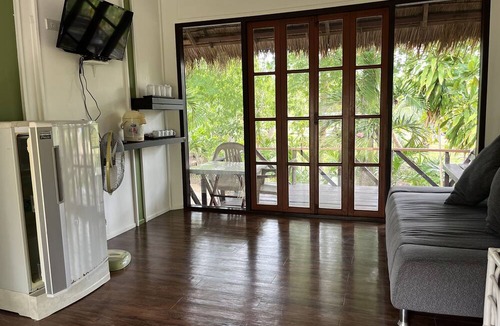 Thong Chai Hotel | Suan Bankrut Beach Resort