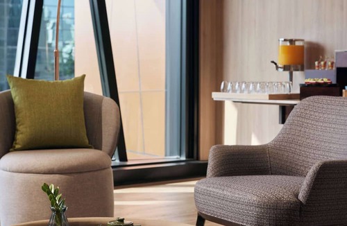 Si Phraya Hotel | Dusitd2 Samyan Bangkok