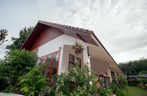 Mae Kon Hotel | CoZy House Chiangrai