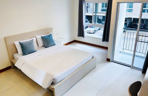 Minburi Hotel | The Lodge at Min Residence