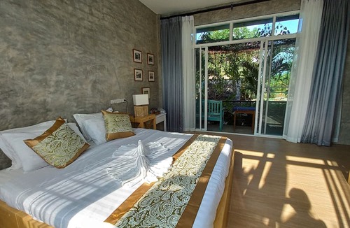 Saraphi Villa | Flora Land Resort Chiang Mai