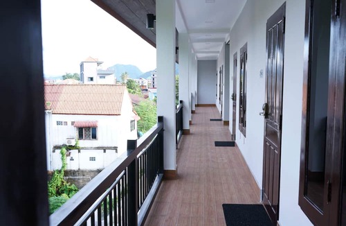 Vang Vieng Hostel | Mad Monkey Vang Vieng