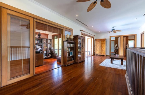 Hua Hin Villa | Large 6 Bed Luxury Villa on the Golf Course (PHJ)