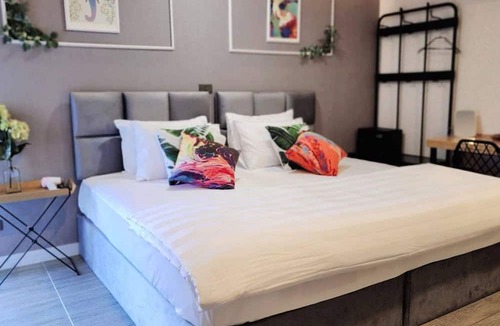 Chiang Mai Hotel | Capital O 75422 Million Pillows