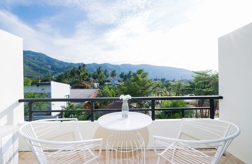Cherngtalay Hotel | Hill Myna Holiday Park & Cafe