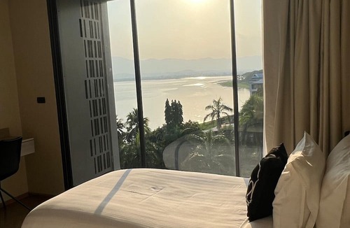 Phayao Hotel | M2 Hotel Waterside
