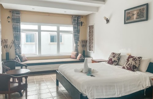 Sangkat Sla Kram Hotel | The Bygone