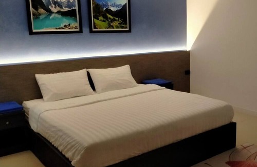 Bangkok Noi Hotel | Poonsuk Place Hotel