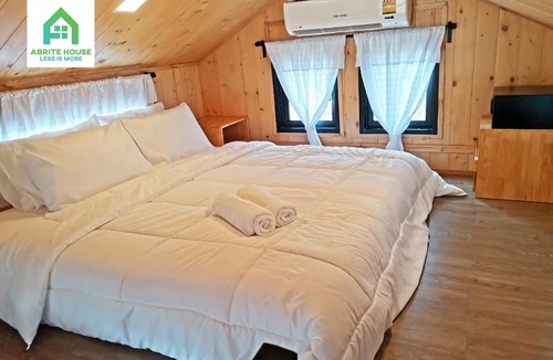 Ko Lanta House | Tiny House on Koh Lanta Only 2 Mins Walk to the Beach