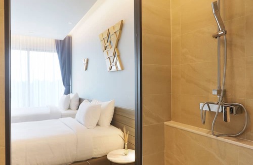 Khlong Hoi Khong Hotel | The Signature Hotel Airport