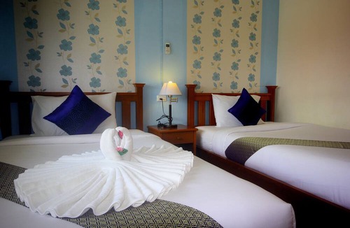 Talat Hotel | My Place @ Surat Hotel