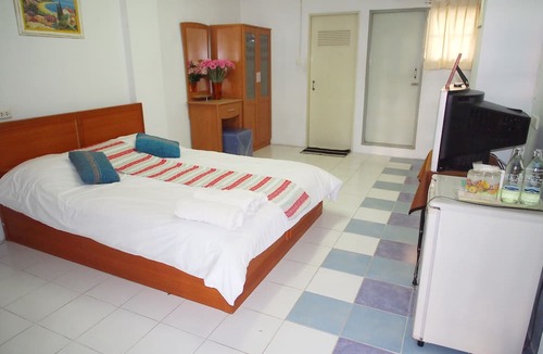 Anusawari Hostel | Thanapa Mansion - Hostel