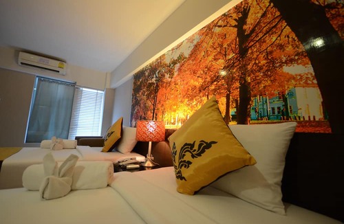 Nong Bon Hotel | Solace @ Srinakarin