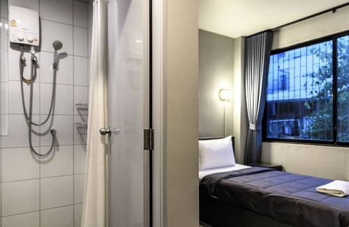 Siriraj Hotel | Stay Wanglang