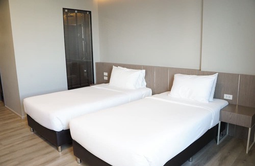 Chiang Mai Hotel | The Rise Suites Hotel Chiang Mai