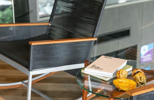 Khlong Toei Hotel | Seekers Finders Rama IV Hotel, SureStay Collection by BW